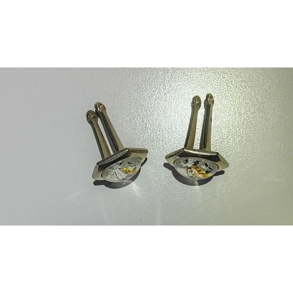 N/A vintage silver‑tone
